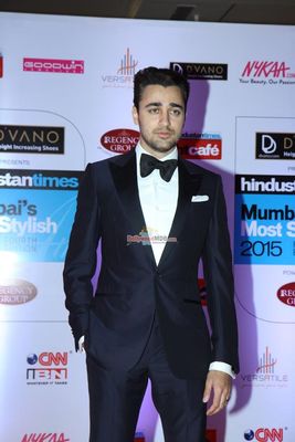 Aishwarya Rai, Deepika Padukone, Sonam Kapoor, Sonakshi Sinha among Bolly Celebs at the Hindustan Times Mumbai's Most Stylish 2015 Awards