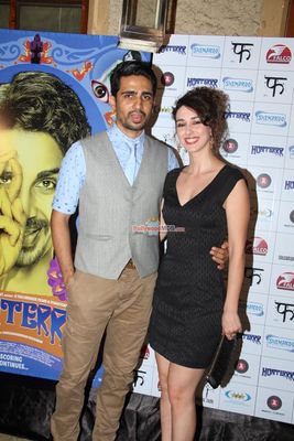 Radhika Apte, Gulshan Devaiah, Veera Saxena, Kalki Koechlin at film 'Hunterrr' Success Party