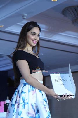 Kiara Advani walks the ramp at the launch of Italian Brand Bellafonte in Mumbai