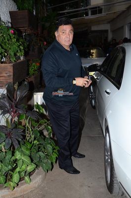 Anushka Sharma Celebrates Birthday with film 'Bombay Velvet' Screening in Mumbai