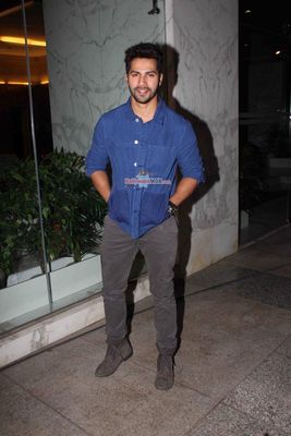 Aamir Khan, Priyanka Chopra, Vidya Balan, Shraddha Kapoor, Varun Dhawan among Bolly Celebs at Kangana Ranaut hosted Party