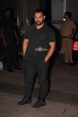 Aamir Khan, Priyanka Chopra, Vidya Balan, Shraddha Kapoor, Varun Dhawan among Bolly Celebs at Kangana Ranaut hosted Party