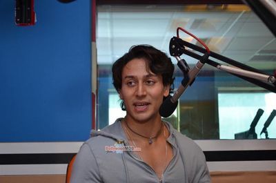 Tiger Shroff Promotes Music Video 'Zindagi Aa Raha Hu Main' at 93.5 Red FM Studios