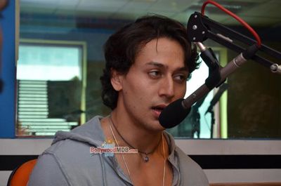 Tiger Shroff Promotes Music Video 'Zindagi Aa Raha Hu Main' at 93.5 Red FM Studios