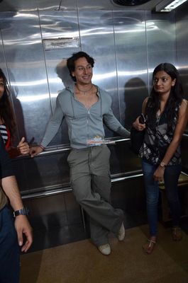 Tiger Shroff Promotes Music Video 'Zindagi Aa Raha Hu Main' at 93.5 Red FM Studios