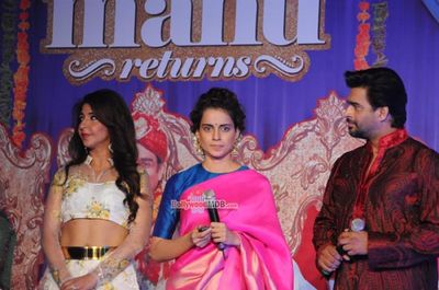 Kangana Ranaut and R. Madhavan with Performance by Nooran Sisters at film 'Tanu Weds Manu Returns' Sangeet Party