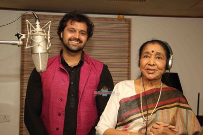 Asha Bhosle along with Music Director Mudasir Ali Snapped at Song Recording