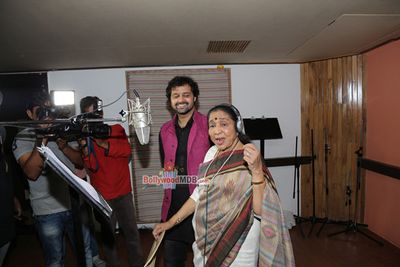 Asha Bhosle along with Music Director Mudasir Ali Snapped at Song Recording