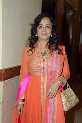 Bolly & Music Industry Celebs at Singer Abhijeet Bhattacharya's Wedding Anniversary
