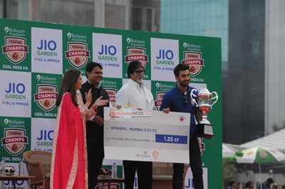 John Abraham, Abhishek Bachchan, Ranbir Kapoor, Amitabh Bachchan among other Celebs with CM Devendra Fadnavis at the opening football match at JIO Garden