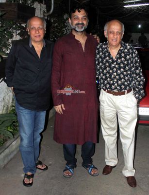 Rituparna Sengupta and Sharbani Mukherji, Nagesh Kukunoor at Bengali film 'Rajkahini' Special Screening