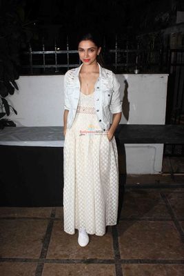 Ranbir Kapoor, Deepika Padukone, Imtiaz Ali Promote 'Tamasha' at Prithvi Theatre Festival