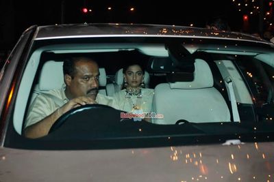 Top Bollywood Celebs at Amitabh Bachchan hosted Diwali 2015 Party