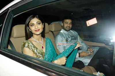 Top Bollywood Celebs at Amitabh Bachchan hosted Diwali 2015 Party