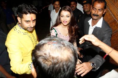 Top Bollywood Celebs at Amitabh Bachchan hosted Diwali 2015 Party