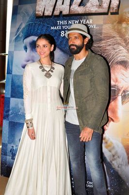 Farhan Akhtar, Neil Nitin Mukesh, Aditi Rao Hydari at film 'Wazir' Trailer Launch