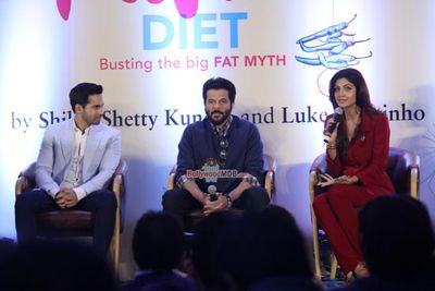 Amitabh Bachchan, Anil Kapoor, Varun Dhawan at Shilpa Shetty Kundra's book Launch 'The Great Indian Diet'