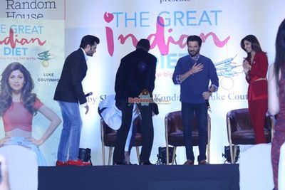 Amitabh Bachchan, Anil Kapoor, Varun Dhawan at Shilpa Shetty Kundra's book Launch 'The Great Indian Diet'