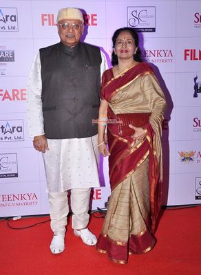 Varun Dhawan, Vidya Balan and Riteish Deshmukh along with Top Marathi Cinema Celebs at Ajeenkya DY Patil University Marathi Filmfare Awards 2014