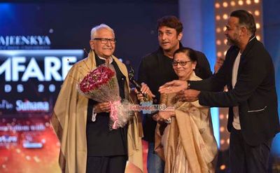 Varun Dhawan, Vidya Balan and Riteish Deshmukh along with Top Marathi Cinema Celebs at Ajeenkya DY Patil University Marathi Filmfare Awards 2014