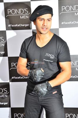 Varun Dhawan and Baichung Bhutia shoot Ponds Men ad