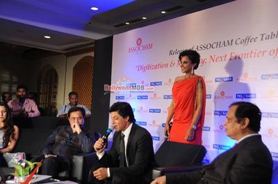 Shah Rukh Khan at the launch of the ASSOCHAM Coffee Table Book