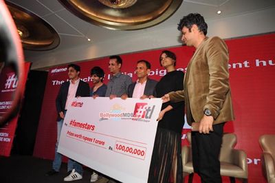 Richa Chadda with Kartik Aryan at the Launch of Live Video App