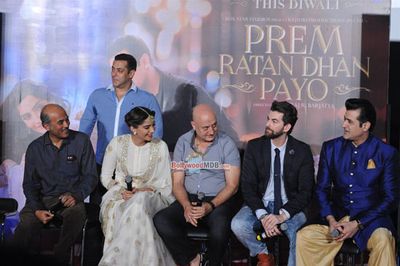 Salman Khan, Sonam Kapoor among other Celebs at film 'Prem Ratan Dhan Payo' trailer launch