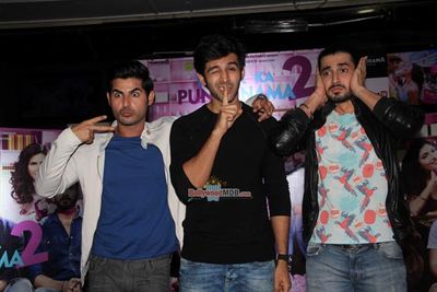 Mohabbat Mukti Morcha with the Star Cast of Film 'Pyaar Ka Punchnama 2'
