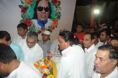Bollywood Celebs at Legendary Music Director Ravindra Jain's Funeral