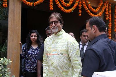 Amitabh Bachchan's Birthday Celebration with Media & Fans