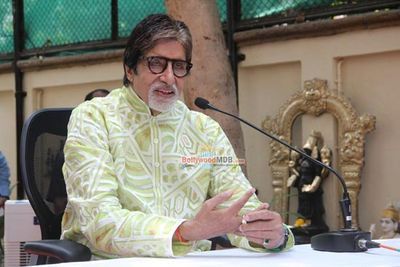 Amitabh Bachchan's Birthday Celebration with Media & Fans