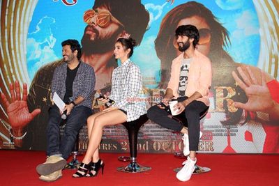 Alia Bhatt, Shahid Kapoor at 'Shaandaar' song launch 'Raita phail gaya'