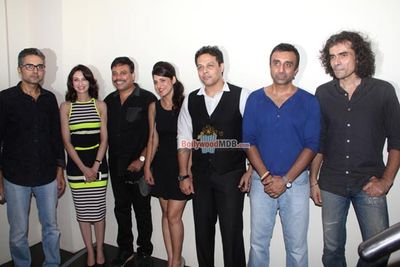 Imtiaz Ali & Saumya Tandon at Launch of First Entrepreneurial Venture 1018mb