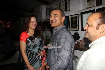 Sushmita Sen among other Celebs at Painting Exhibition by Underprivileged Children