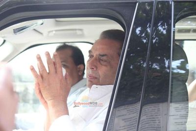 Bollywood Celebs at the Funeral of Abhay Deol's father Ajit Singh Deol