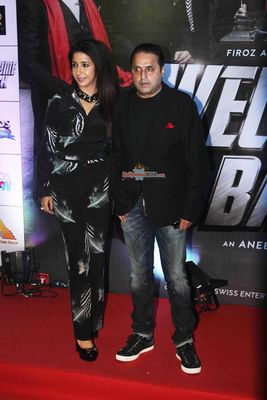 Anil Kapoor, Sonam Kapoor, Nana Patekar Among Bolly Celebs At Film 'Welcome back' premier