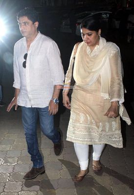 Amitabh Bachchan, Aishwarya Rai, Madhuri Dixit among other Celebs at Late Music Director Aadesh Shrivastava Fourth Day Prayer