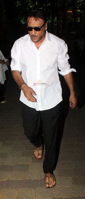 Amitabh Bachchan, Aishwarya Rai, Madhuri Dixit among other Celebs at Late Music Director Aadesh Shrivastava Fourth Day Prayer