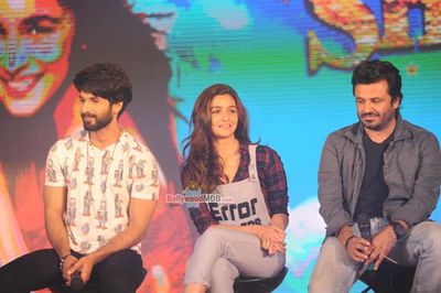 Alia Bhatt and Shahid Kapoor at film 'Shaandaar' song launch