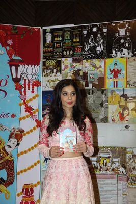 Amitabh Bachchan among other Celebs at the launch of Sakshi Salve's book 'The Big Indian Wedding'