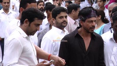 Bollywood Celebs at Karim Morani's Mother Funeral