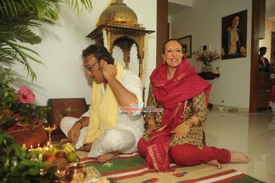 Jackie Shroff and Jeetendra celebrate Ganesh Festival 2015