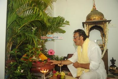 Jackie Shroff and Jeetendra celebrate Ganesh Festival 2015