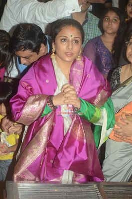 Aishwarya Rai Bachchan and Vidya Balan snapped at GSB Ganpati