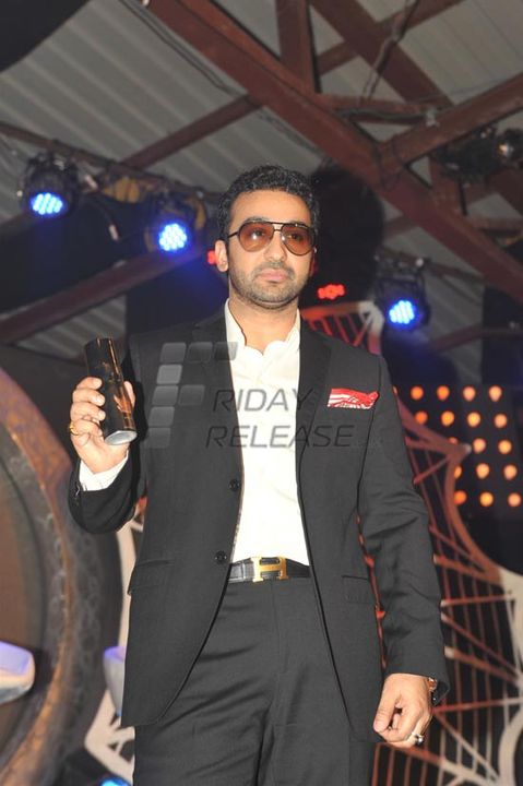 Indian Boxer Mary Kom with Raj Kundra at launch of SFL's new company 'PRO SFL'
