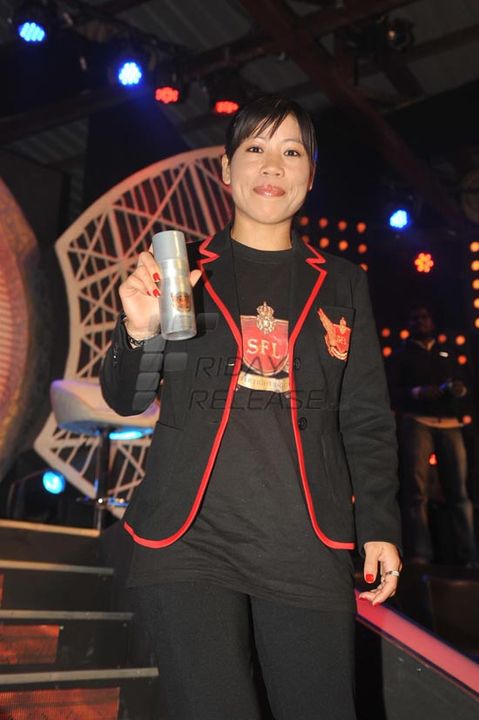 Indian Boxer Mary Kom with Raj Kundra at launch of SFL's new company 'PRO SFL'