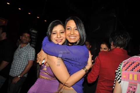 Monica Bedi, Kashmira Shah, Ravi Kishen at Sambhavana Seth's birthday party