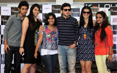Actors Divyendu Sharma and Tapasee Pannu promote their film 'Chashme Baddoor'