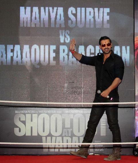 John Abraham, Anil Kapoor, Tusshar Kapoor at film SHOOTOUT AT WADALA Fight Club event at Infiniti Mall in Malad